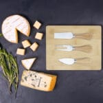 Ement bamboo cheese board and tools - Image 8